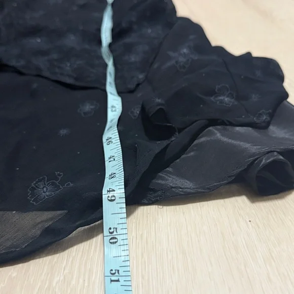 CDC Vintage Black Short Sleeve Dress Subtle Floral Blue Patterns And Rhinestones - Picture 7 of 8